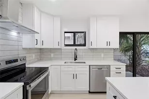 595 Pine St, Safety Harbor, FL 34695 - Photo 9