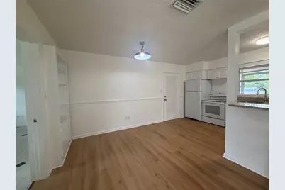 2588 Colorado Street, Sarasota, FL 34237 - Photo 9