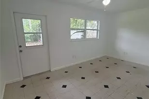 2588 Colorado St, Sarasota, FL 34237 - Photo 19