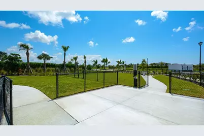 5657 Soft Skies Drive, Sarasota, FL 34238 - Photo 31