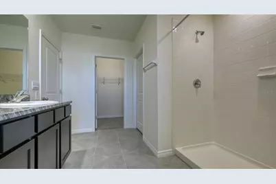 5657 Soft Skies Drive, Sarasota, FL 34238 - Photo 15
