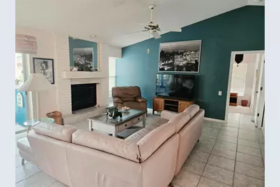 4236 Pro Am Ave E, Bradenton, FL 34203 - Photo 5
