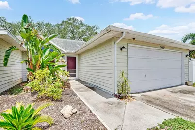 5610 33rd Lane E, Bradenton, FL 34203 - Photo 3