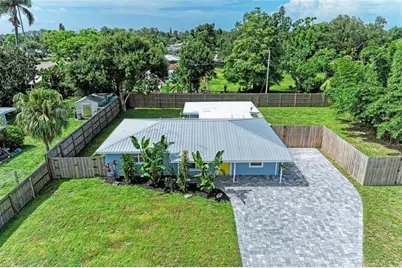 3138 Williamsburg Street, Sarasota, FL 34231 - Photo 5