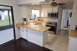 6270 Spinnaker Blvd, Englewood, FL 34224 - Photo 11