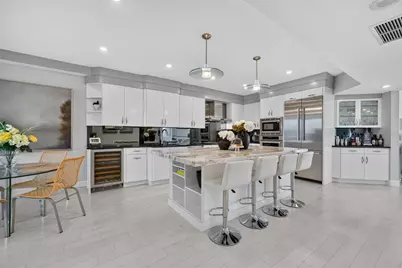 1280 Dolphin Bay Way #402, Sarasota, FL 34242 - Photo 15
