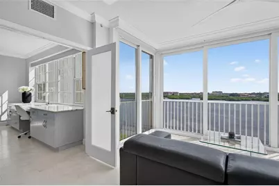 1280 Dolphin Bay Way #402, Sarasota, FL 34242 - Photo 19
