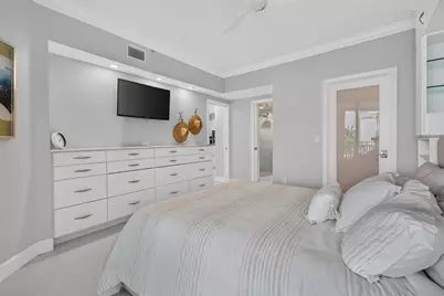 1280 Dolphin Bay Way #402, Sarasota, FL 34242 - Photo 35