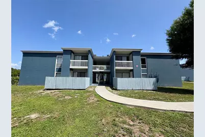 1907 5th Street W #B, Bradenton, FL 34205 - Photo 1