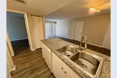 1909 5th Street W #H, Bradenton, FL 34205 - Photo 11