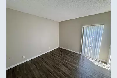 1911 5th Street W #E, Bradenton, FL 34205 - Photo 13