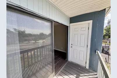 2017 5th Street W #E, Bradenton, FL 34205 - Photo 9