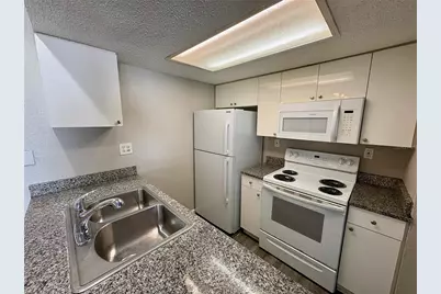 2007 5th Street W #A, Bradenton, FL 34205 - Photo 9