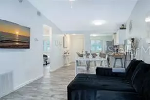 5911 39th Ave W, Bradenton, FL 34209 - Photo 13