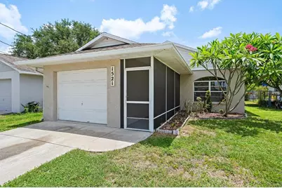 1521 13th Street W, Palmetto, FL 34221 - Photo 1