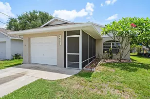 1521 13th St W, Palmetto, FL 34221 - Photo 1