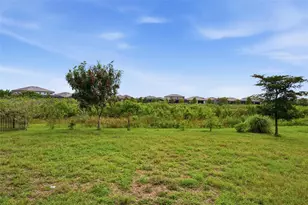 15335 Serene Shores Loop, Bradenton, FL 34211 - Photo 3
