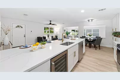 6324 Case Avenue, Bradenton, FL 34207 - Photo 9