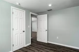 3504 38th St E, Palmetto, FL 34221 - Photo 13