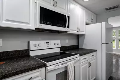 3504 38th Street E, Palmetto, FL 34221 - Photo 7