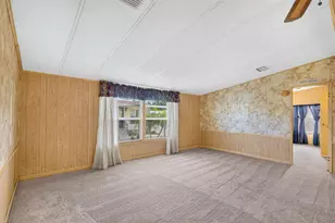 9107 34th Ave E, Palmetto, FL 34221 - Photo 35