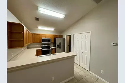 12119 Warwick Circle, Parrish, FL 34219 - Photo 9