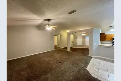 12119 Warwick Circle, Parrish, FL 34219 - Photo 5