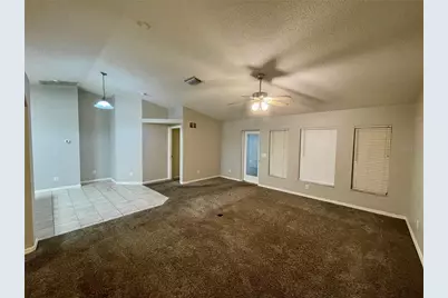 12119 Warwick Circle, Parrish, FL 34219 - Photo 3