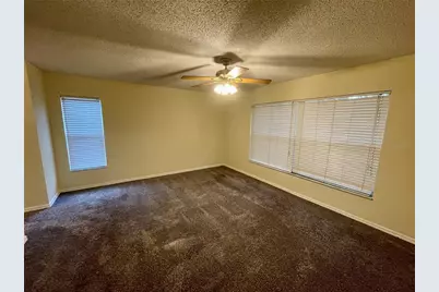 12119 Warwick Circle, Parrish, FL 34219 - Photo 13