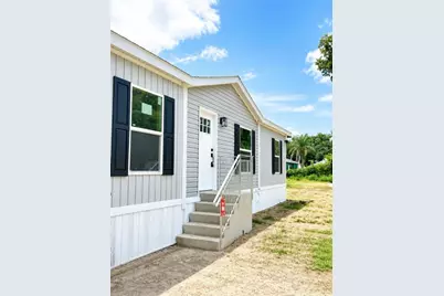 175 Smith Street, Mulberry, FL 33860 - Photo 1