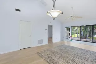 5350 Myrtle, Sarasota, FL 34235 - Photo 11