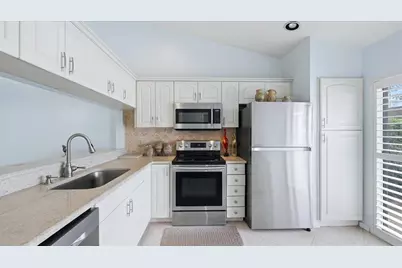 5350 Myrtle #48, Sarasota, FL 34235 - Photo 5