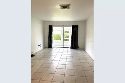 2115 9th Avenue W #6B, Bradenton, FL 34205 - Photo 5