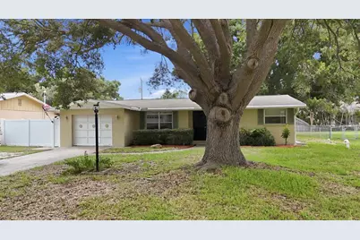 2173 Fiesta Drive, Sarasota, FL 34231 - Photo 3