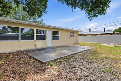 2173 Fiesta Drive, Sarasota, FL 34231 - Photo 31