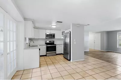 2173 Fiesta Drive, Sarasota, FL 34231 - Photo 15