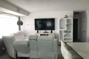 3315 58th Ave S, Saint Petersburg, FL 33712 - Photo 3