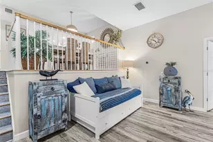 1135 Lake House Cir, Sarasota, FL 34242 - Photo 7