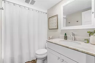 1135 Lake House Cir, Sarasota, FL 34242 - Photo 21
