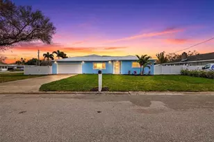 912 21st Ave W, Palmetto, FL 34221 - Photo 5
