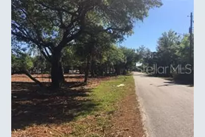 2801 11th Avenue E, Bradenton, FL 34208 - Photo 5