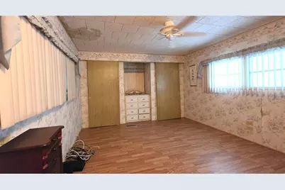 5406 Bali Court, Bradenton, FL 34207 - Photo 11