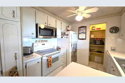 5406 Bali Court, Bradenton, FL 34207 - Photo 5