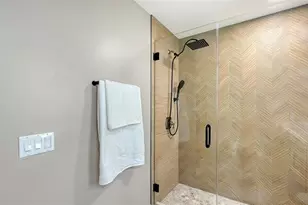 2329 Rose St, Sarasota, FL 34239 - Photo 23