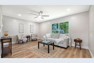 2329 Rose Street, Sarasota, FL 34239 - Photo 13