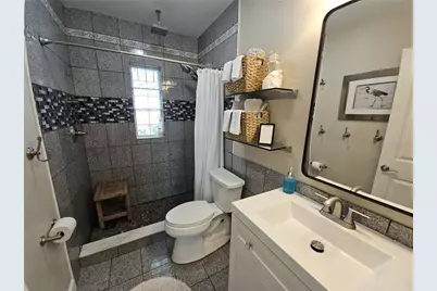 211 22nd Street NE, Bradenton, FL 34208 - Photo 31