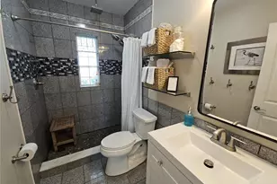 211 22nd St NE, Bradenton, FL 34208 - Photo 31