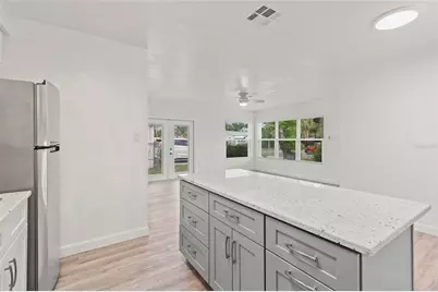2827 16th Avenue S, Saint Petersburg, FL 33712 - Photo 13