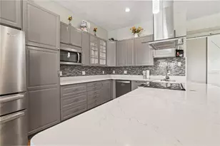 306 Calendar St, Port Charlotte, FL 33954 - Photo 7
