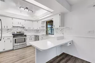 3209 Pafko Dr, Sarasota, FL 34232 - Photo 17